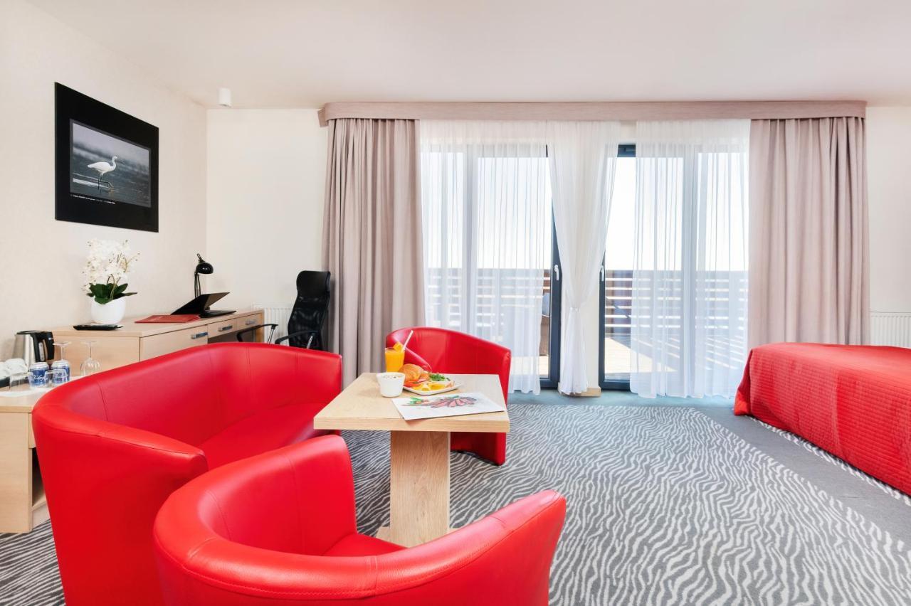 Hotel Nad Wisla トチェフ エクステリア 写真