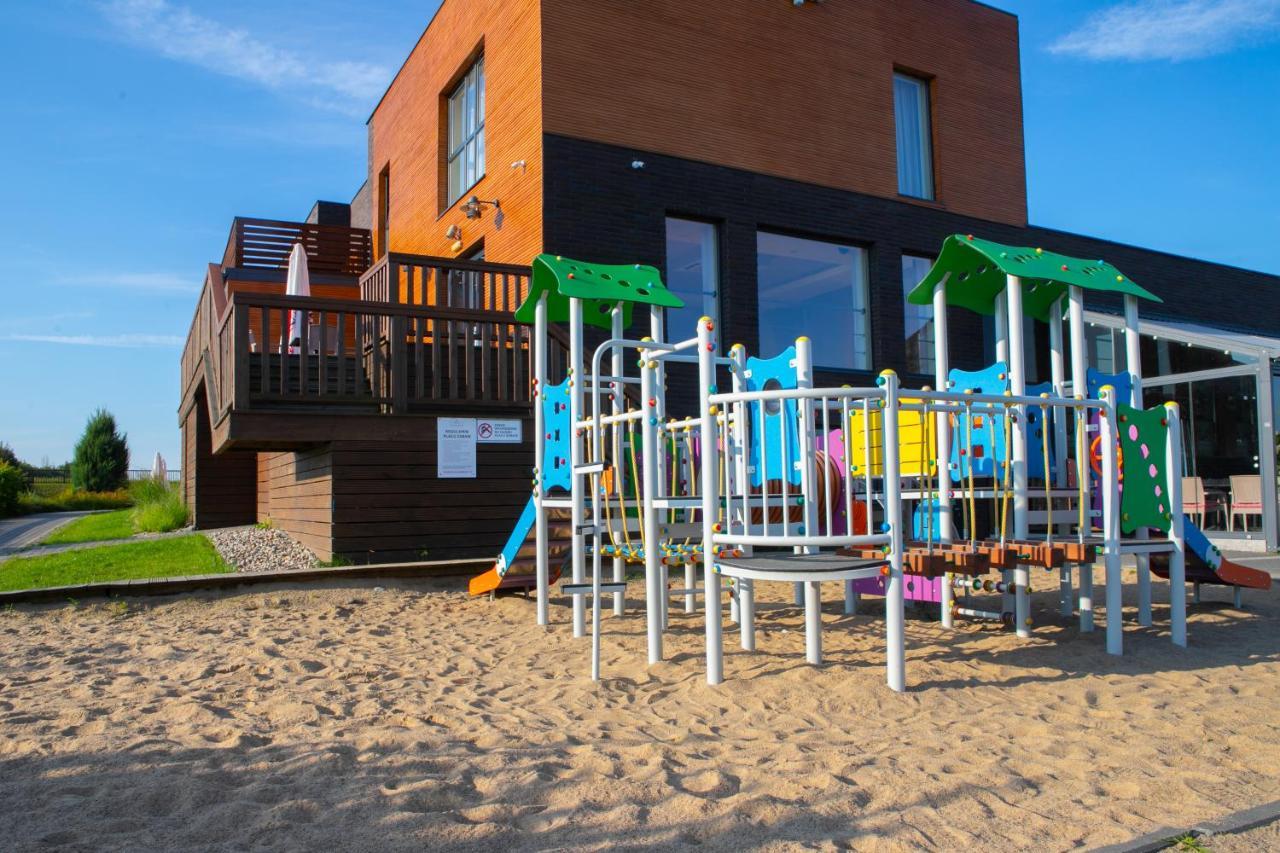 Hotel Nad Wisla トチェフ エクステリア 写真