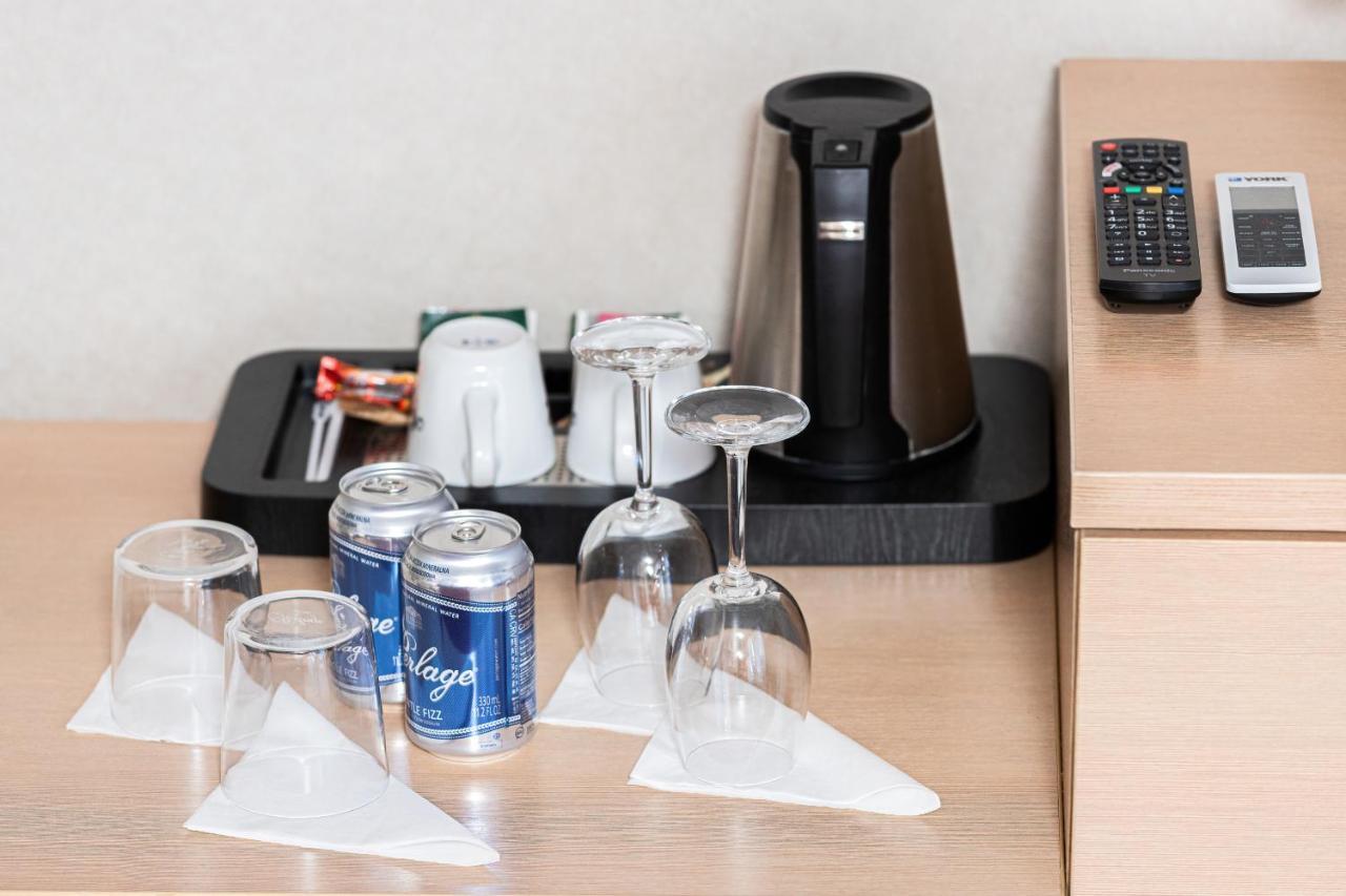 Hotel Nad Wisla トチェフ エクステリア 写真